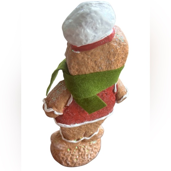 Charming Gingerbread Man Christmas Decorations - Picture 5 of 7